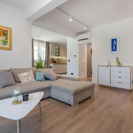 Apartament 64 #1 Mlini